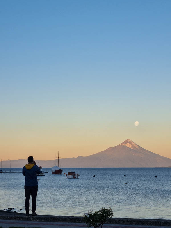 Volcán Osorno au clair de lune