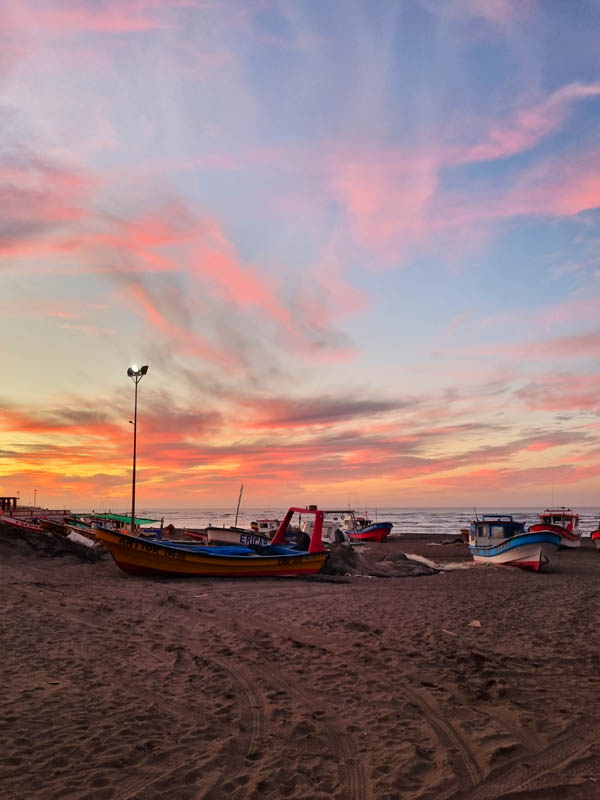 Port au coucher du soleil