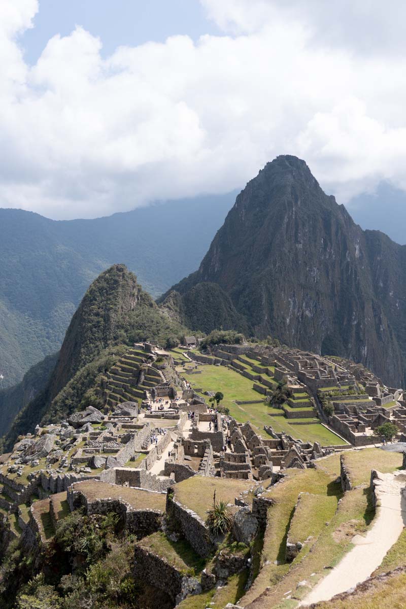 H12: Aguas Calientes -> Machupicchu -> Hidroeléctrica